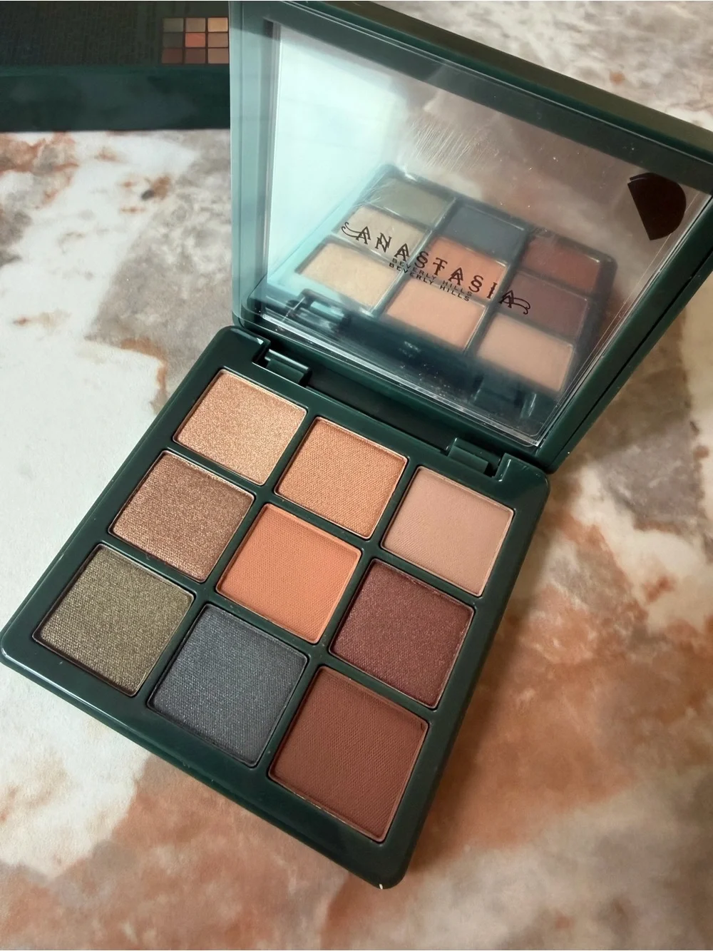 Anastasia Beverly Hills brand new